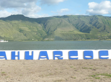 laguna-de-yahuarcocha-portada