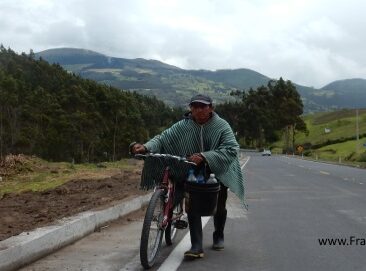 portada-bicicleta-cayambe-ibarra