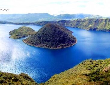 laguna-de-cuicocha